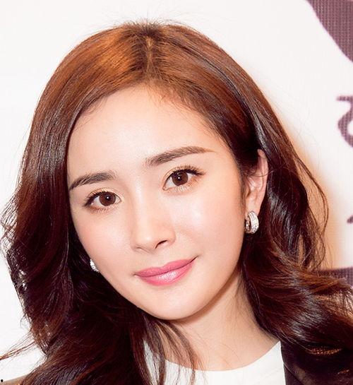 明星妆容图片,光影流转间的魅力演绎